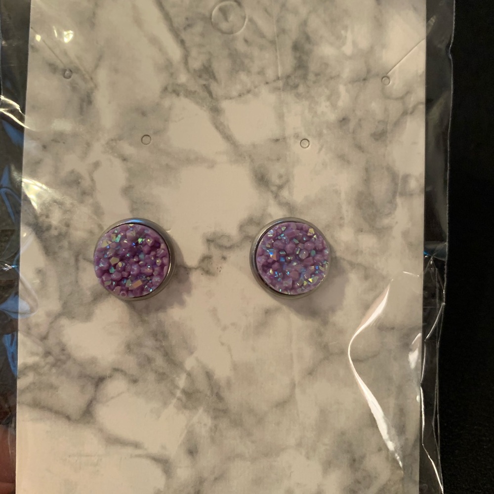 Gorgeous Handmade Purple Druzy+Succulent Earrings - Picture 7 of 8